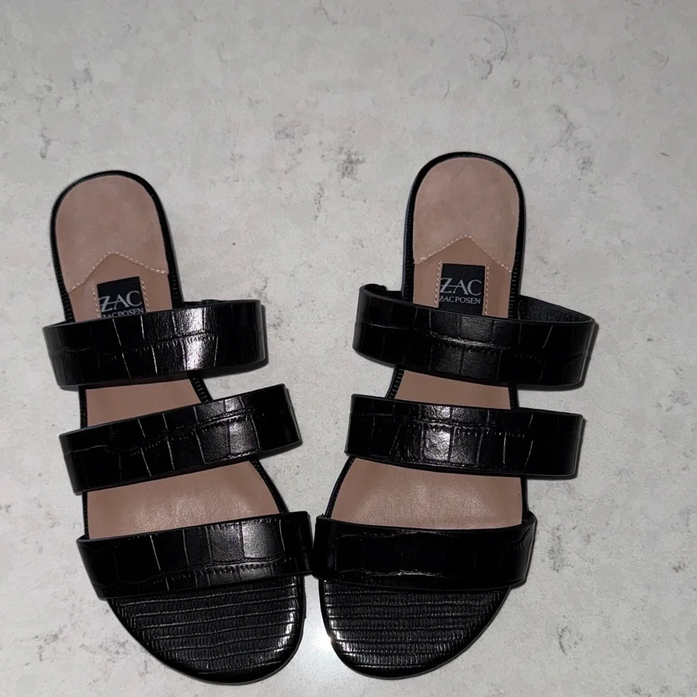 Zac Posen Black Croc-Embossed Sandals NWOB size 7
